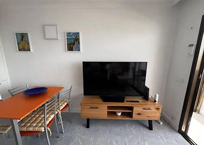 Fantastic Sea View Monte Rojo Apartment
