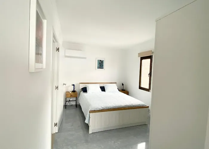 Fantastic Sea View Monte Rojo Apartment *