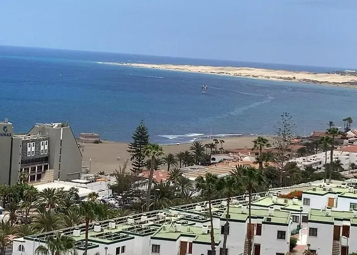 Fantastic Sea View Monte Rojo Apartment